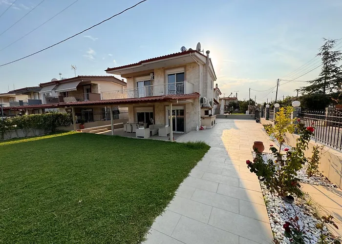 Samaras Villa